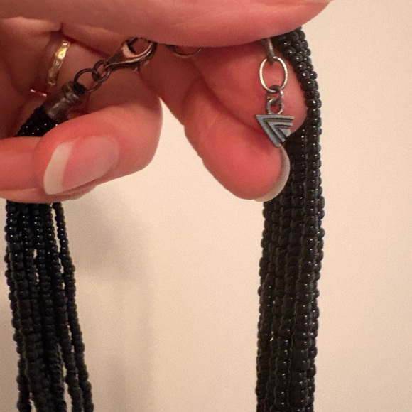 Elegant Black Beaded Necklace silpada - Picture 3 of 7